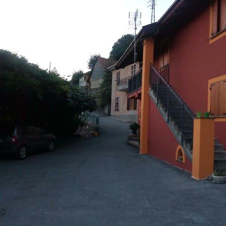 B&B Al Ciliegio Del Turchino Mele Exterior photo